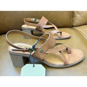 Frye and Co Kassia Sandals Womens 8.5 Cognac New Kassia Block Heel Strappy‎